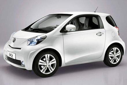 Toyota iQ